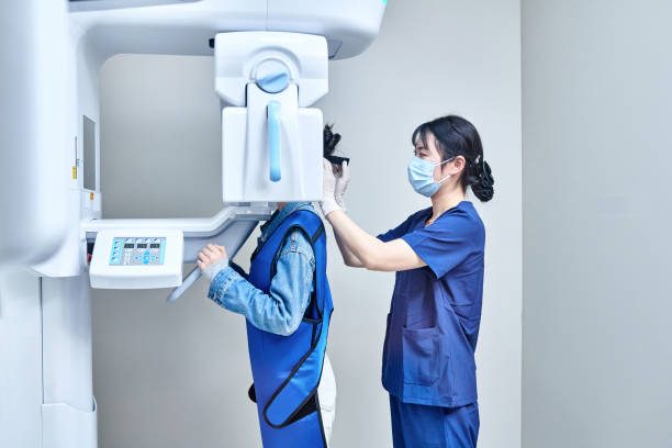 Best Weekend Emergency Dentist in Teviston, CA